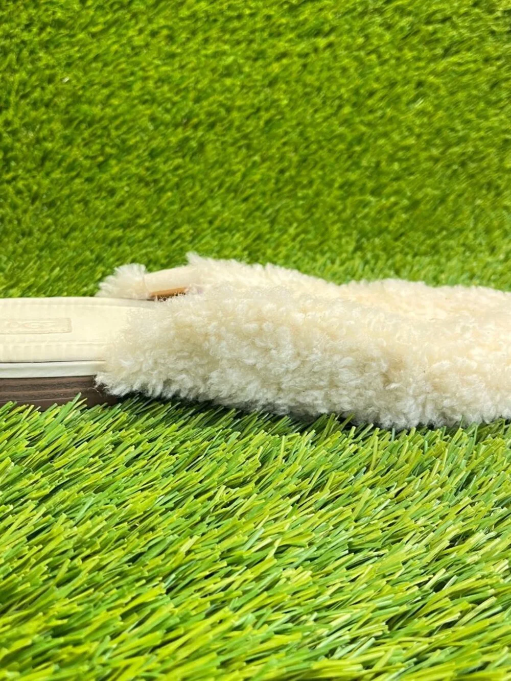 UGG Janaya Cozy Mule Womens‎ Size 7 Ivory Casual Comfort Slide Slippers Shoes